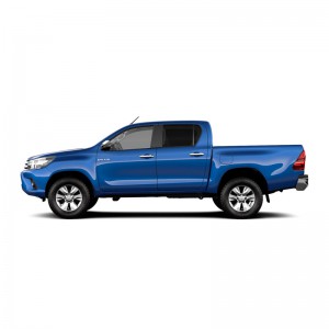 Toyota Hilux 2,4 л 6МКПП Active